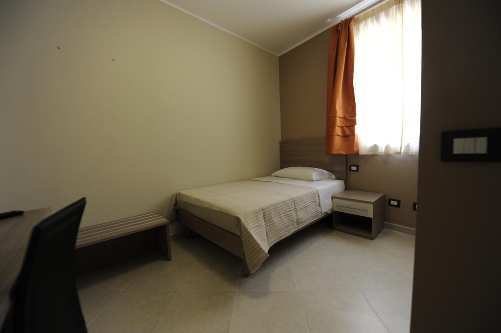Guest House San Domenico Augusta Szoba fotó